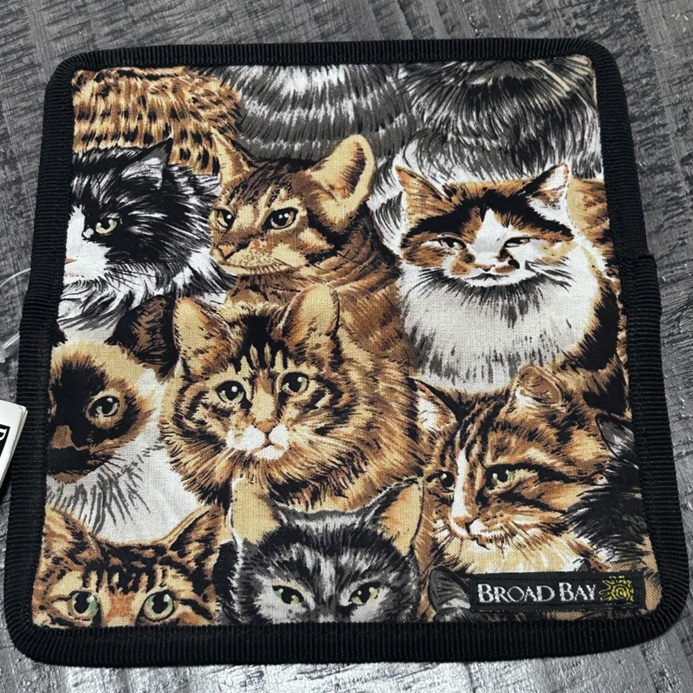 Vtg. Cat Design Checkbook Wallet - Black and Brown by Broad Bay Cotton